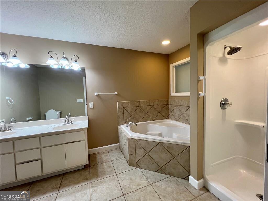 325 & 327 Windridge Drive Brunswick - 13