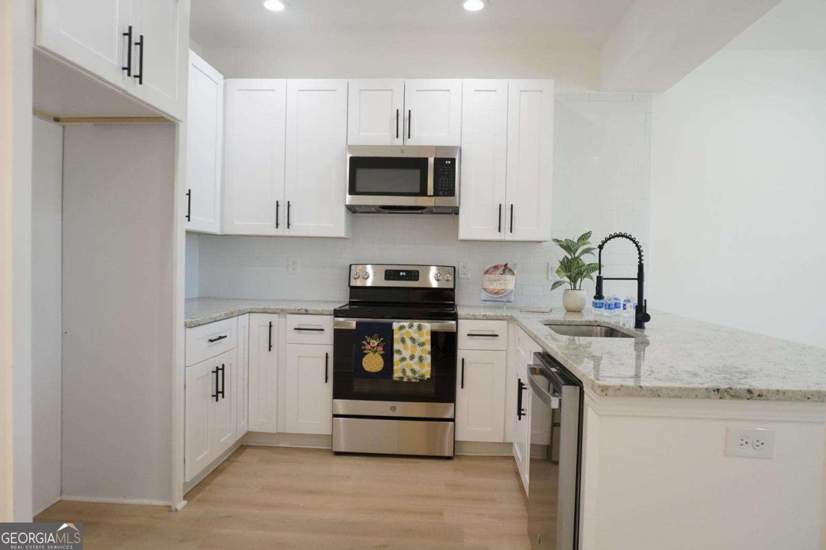 2414 Rose Palm Place Atlanta - 10
