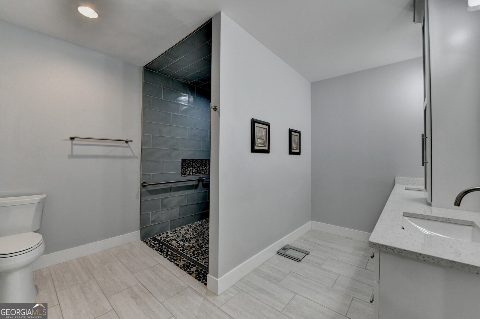 1431 Torrington Drive Auburn - 19