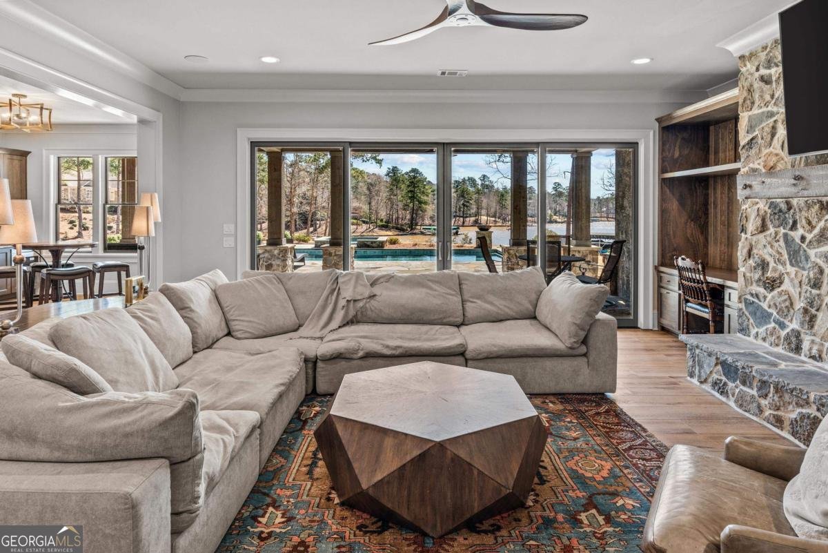 1051 Liberty Bluff Lane Greensboro - 53