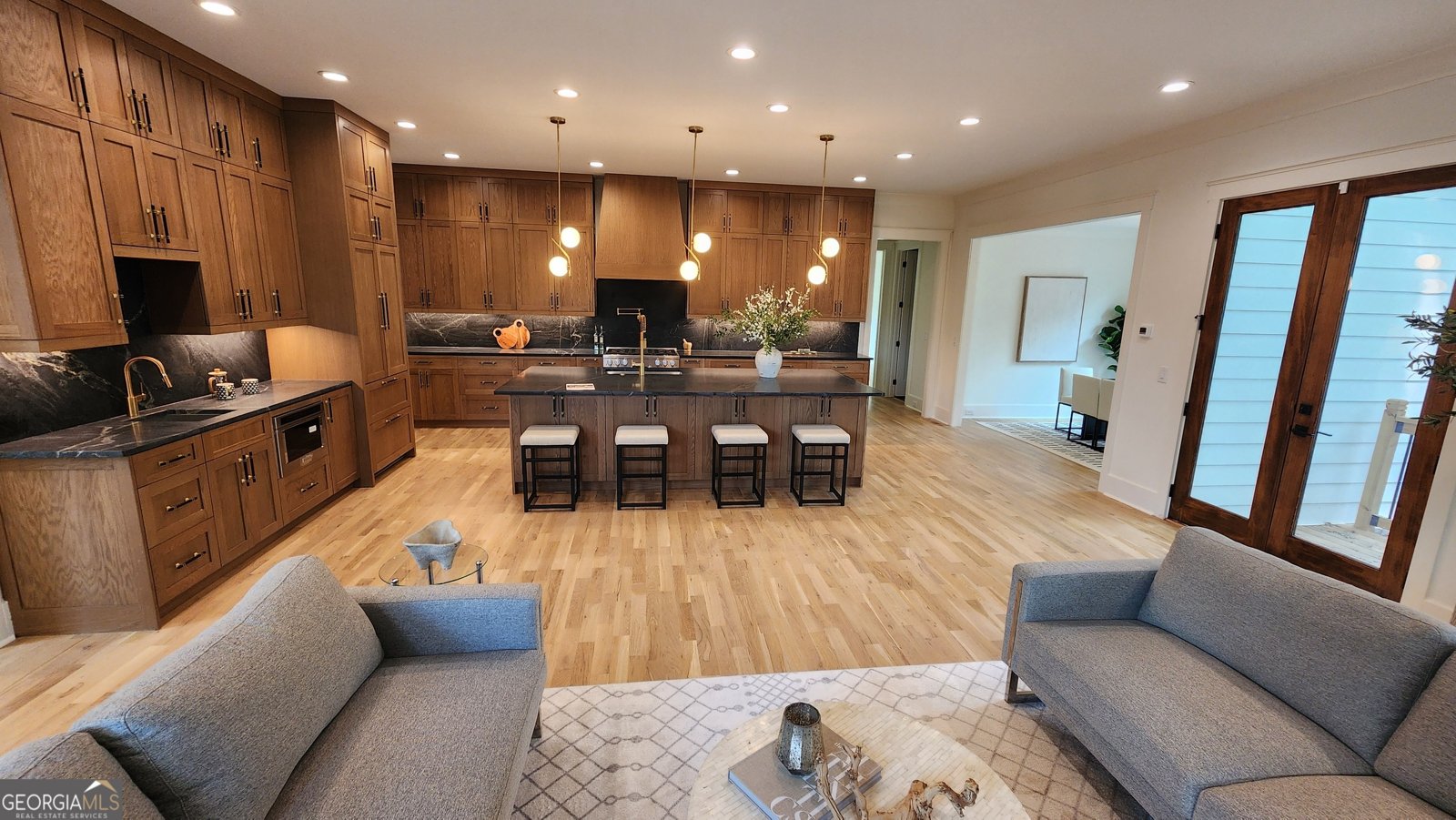 581 Sherwood Road Atlanta - 23