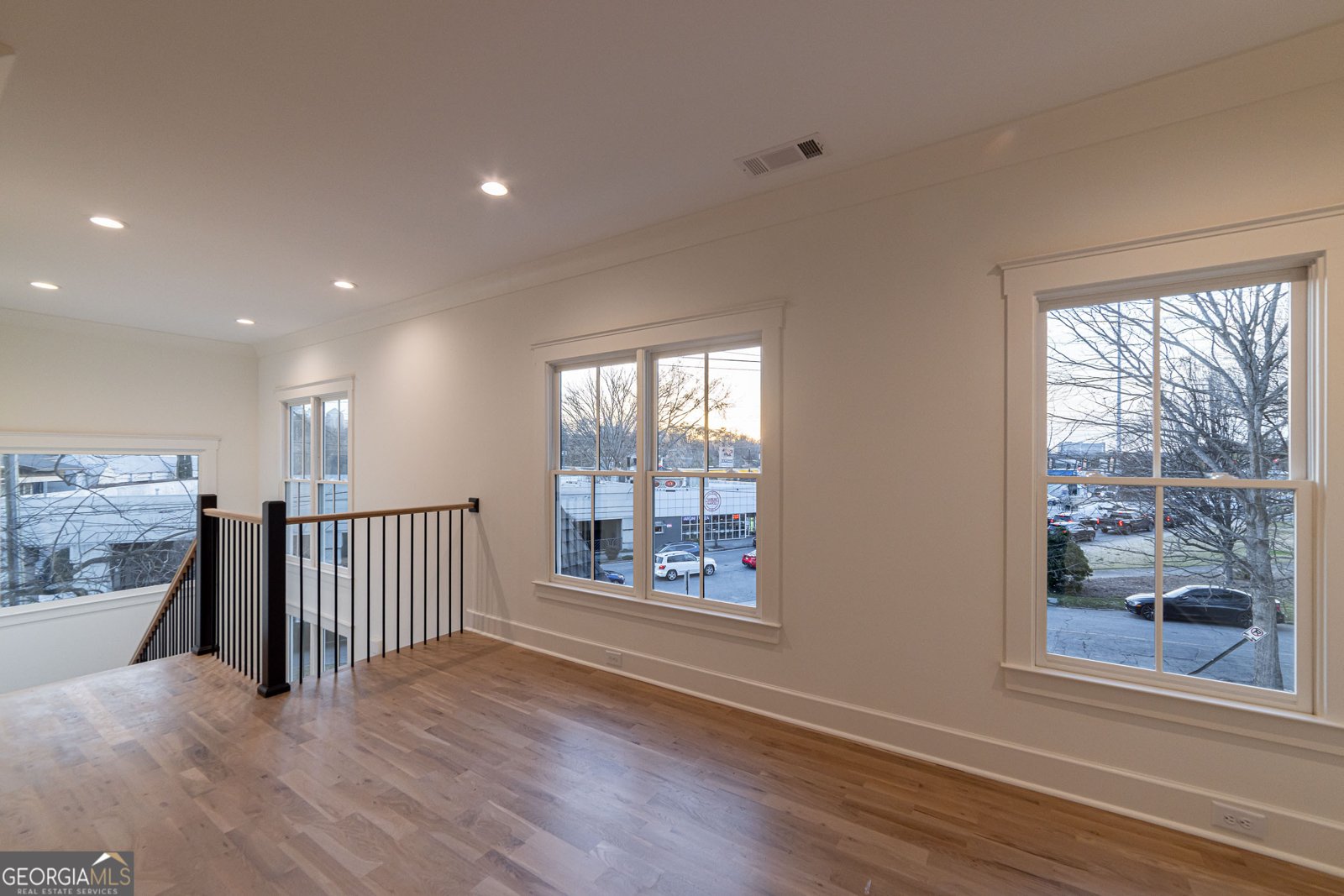 581 Sherwood Road Atlanta - 40