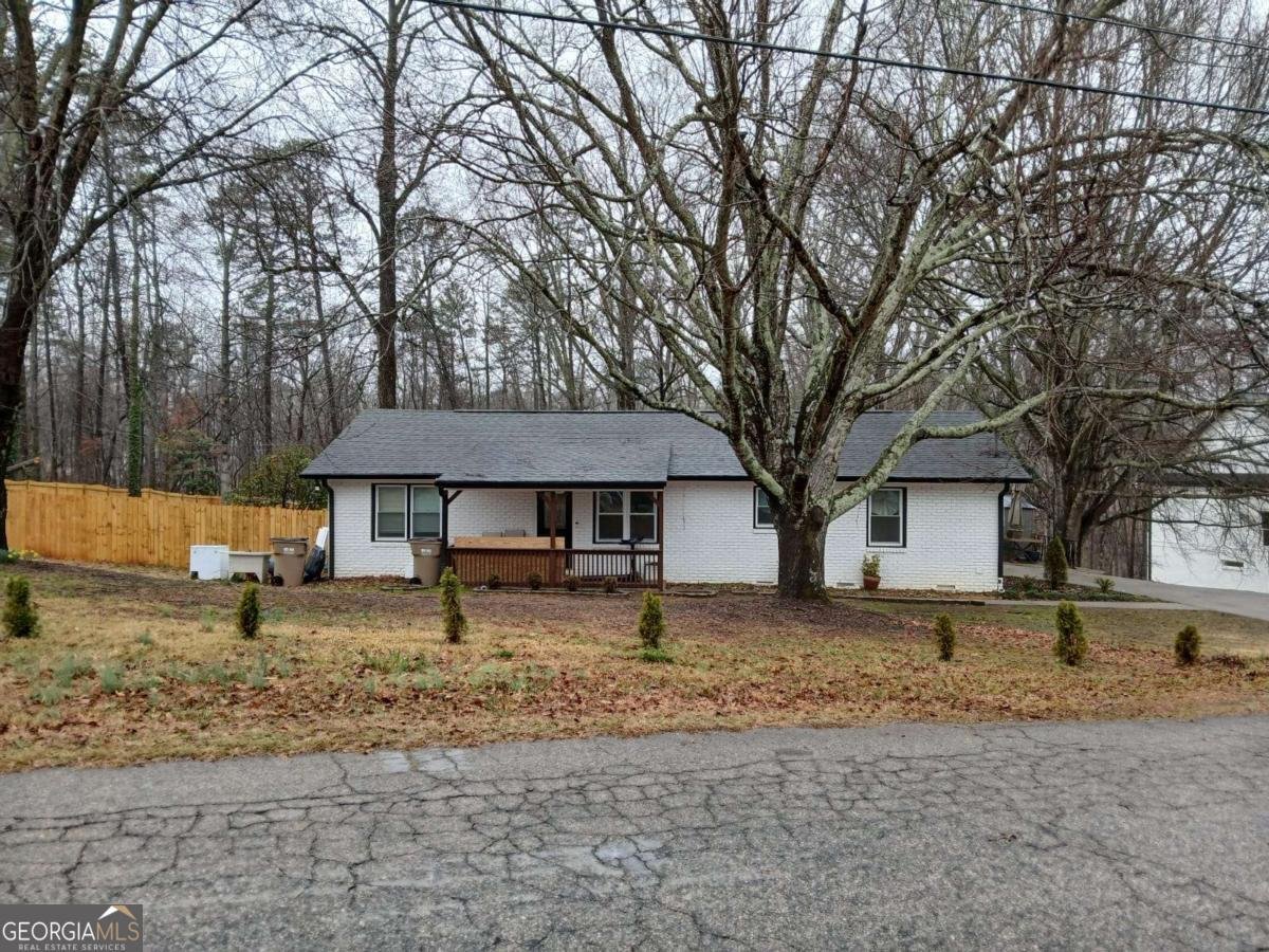3250 Lee Drive Buford - 1