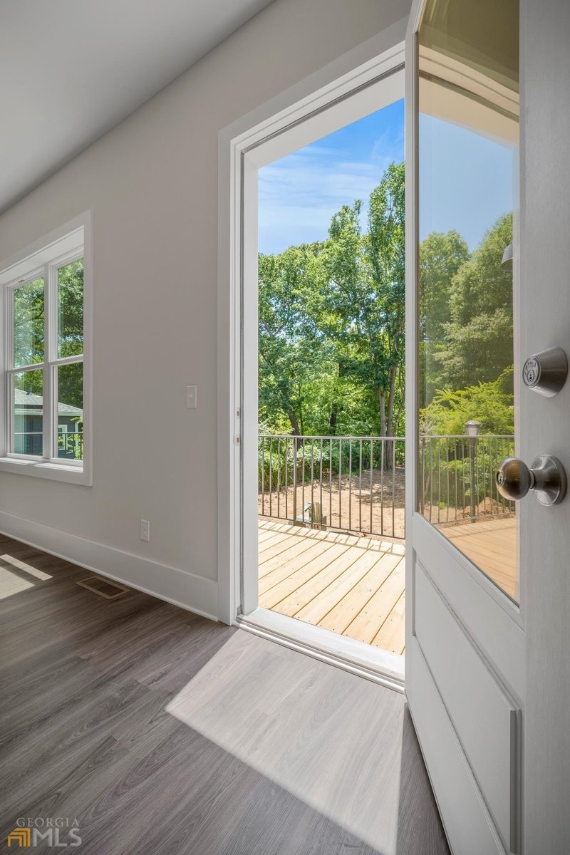 2443 Sycamore Road Atlanta - 19