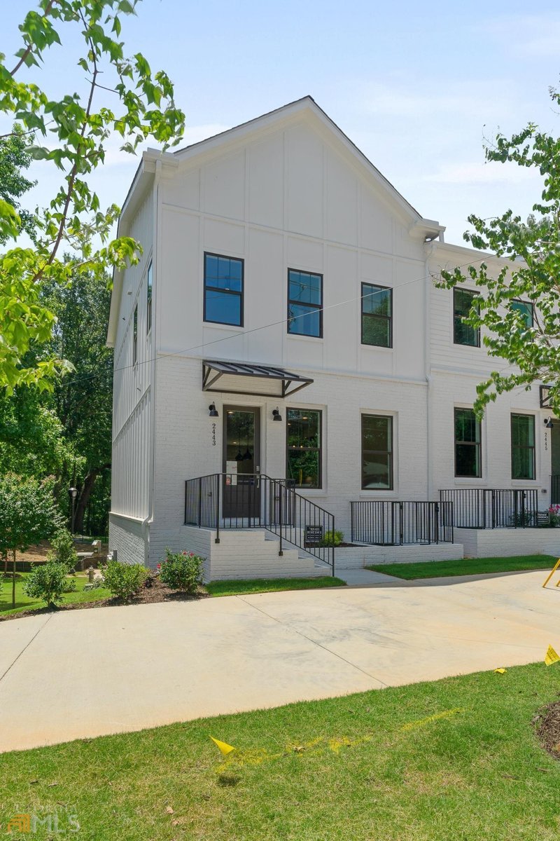 2443 Sycamore Road Atlanta - 2