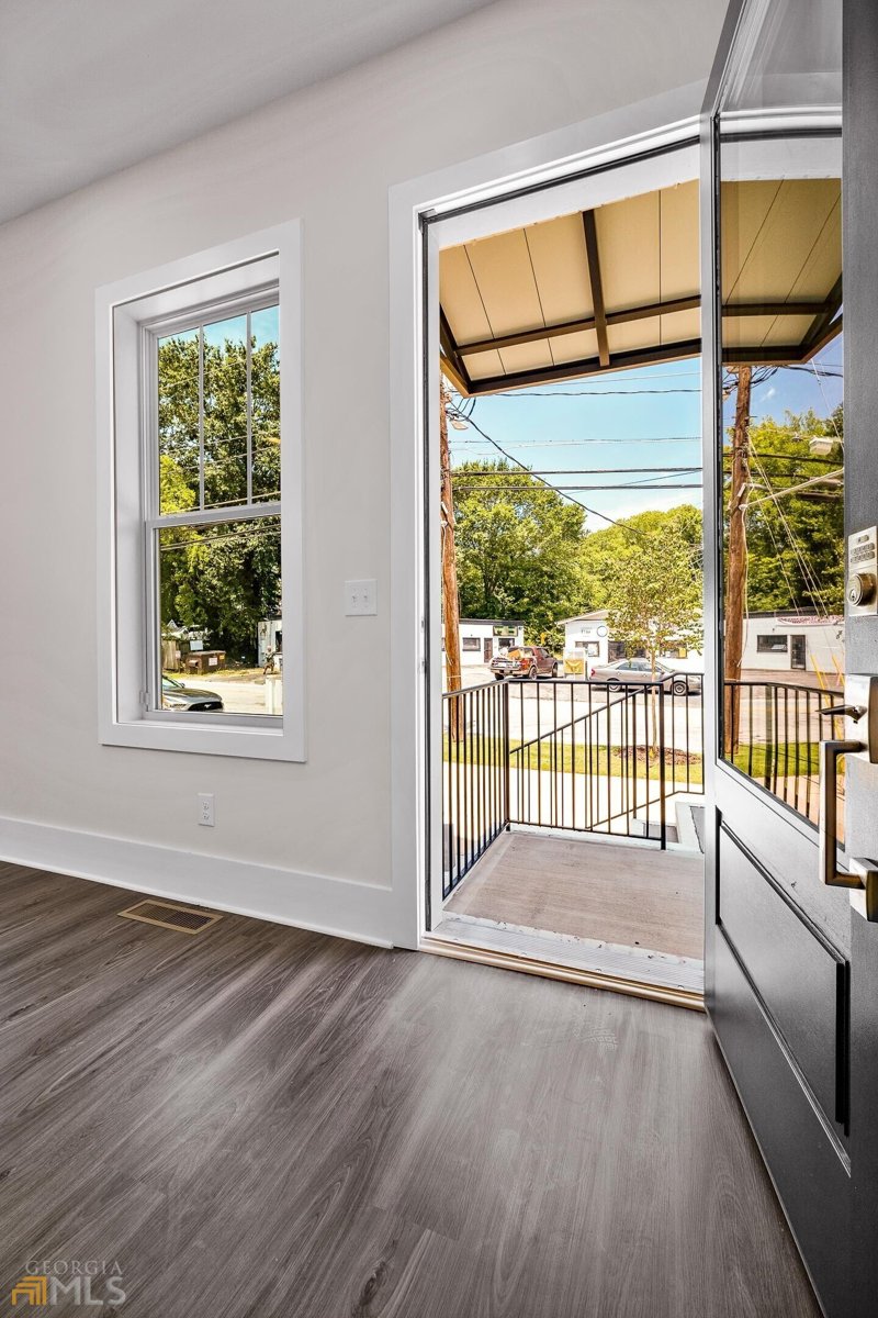 2443 Sycamore Road Atlanta - 7