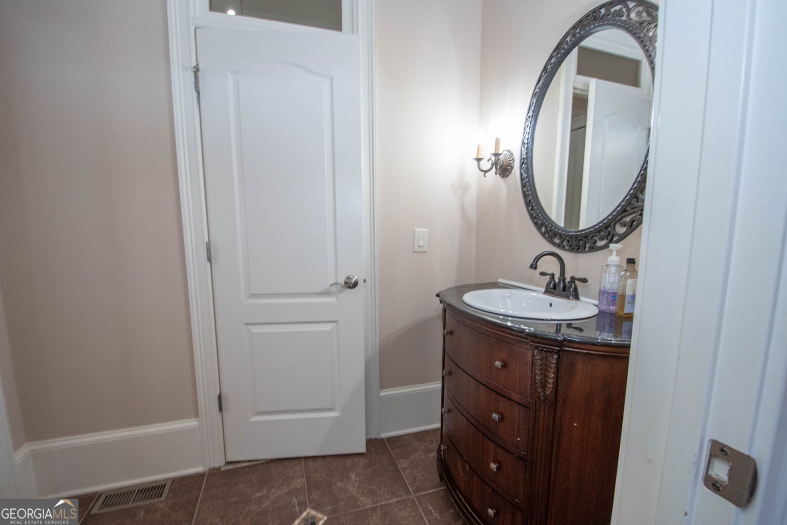 5053 Chapel Crossing Douglasville - 35