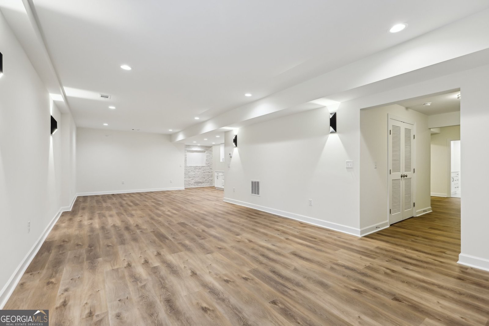 5960 Magnolia Ridge Stone Mountain - 22
