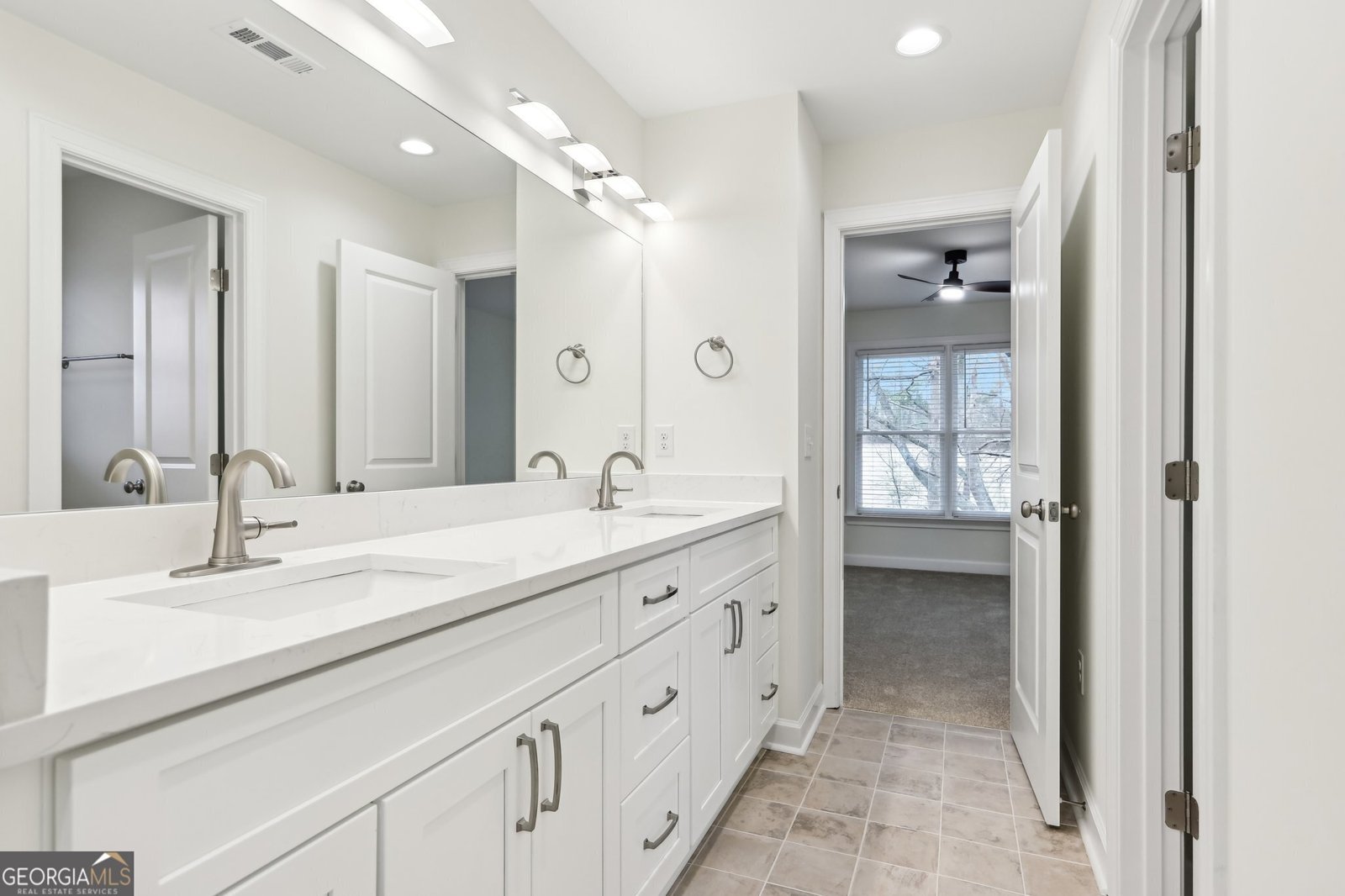 5960 Magnolia Ridge Stone Mountain - 5