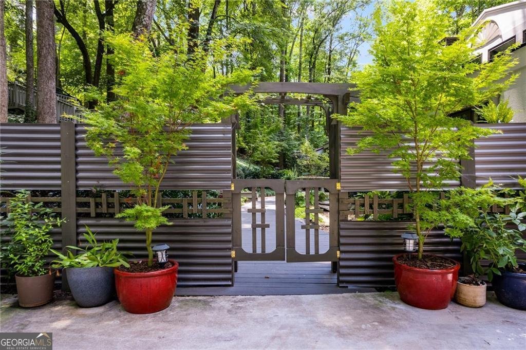 385 Grimes Bridge Road Roswell - 5