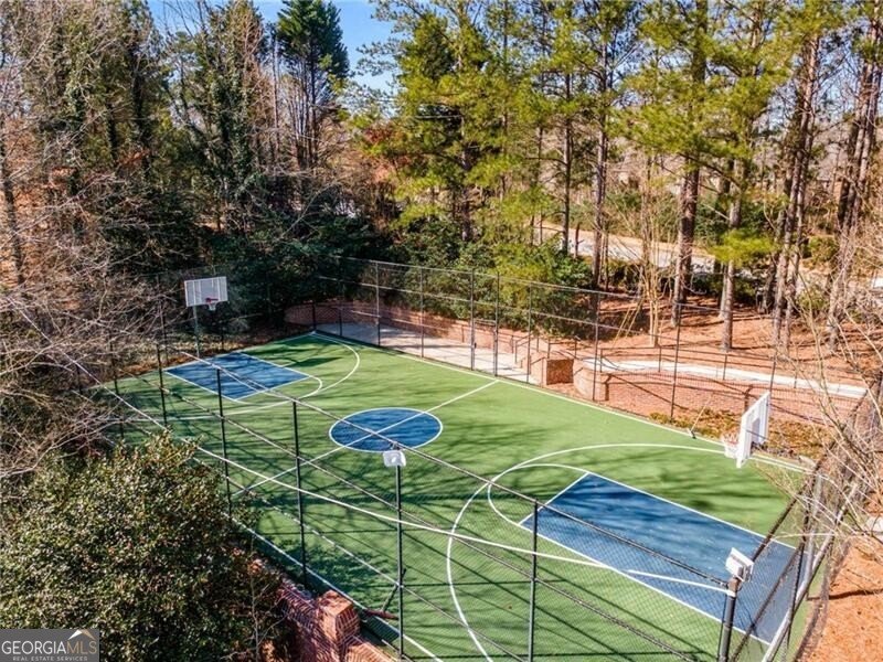 612 Vinings Estates Drive Smyrna - 35