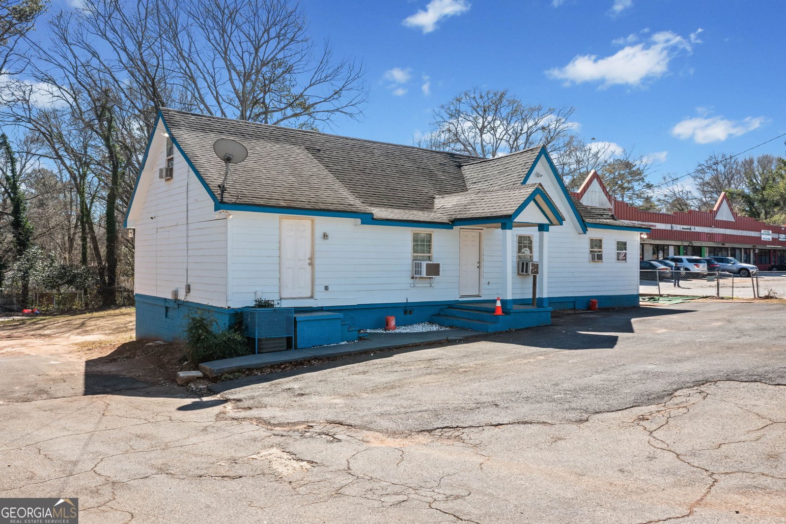3375 Glenwood Road Decatur - 2