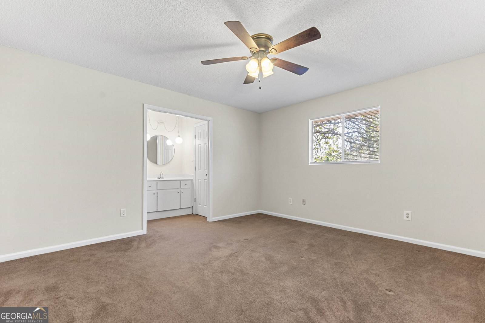 202 Avalon Drive Warner Robins - 23