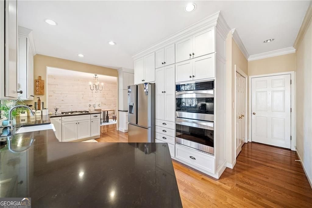 217 Colonial Drive Woodstock - 13