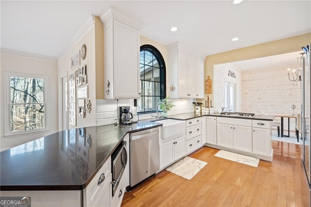 217 Colonial Drive Woodstock - 14