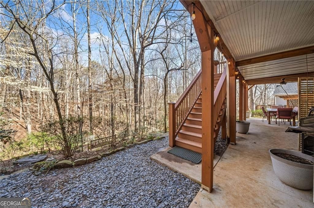 217 Colonial Drive Woodstock - 41