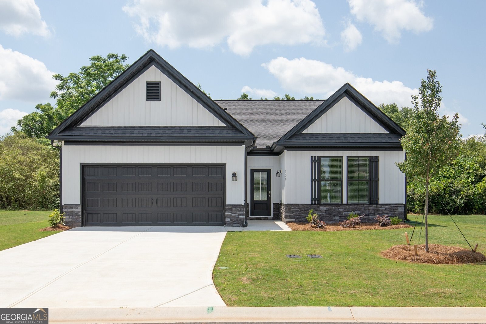 104 Breakwater Way Perry - 2
