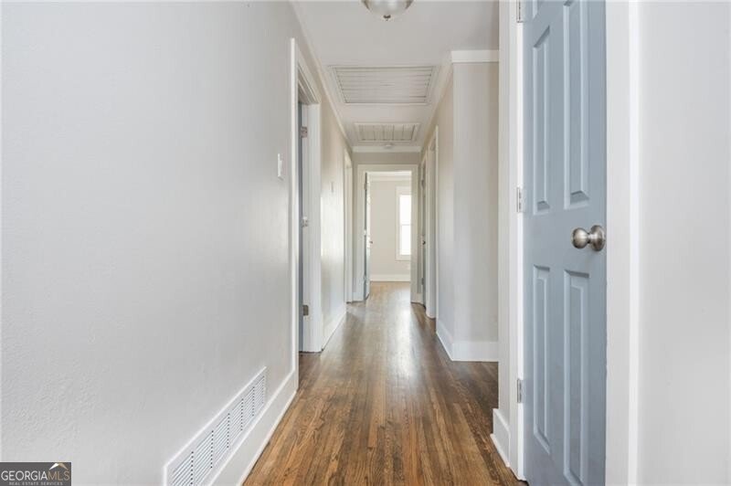 2542 Warwick Circle Atlanta - 10