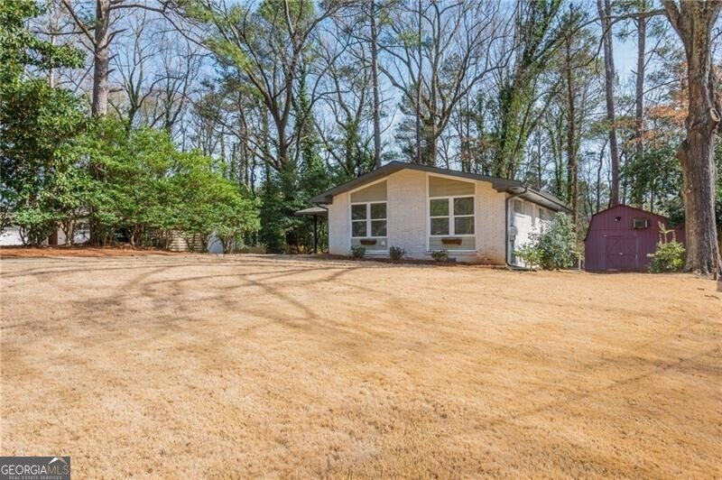2542 Warwick Circle Atlanta - 2