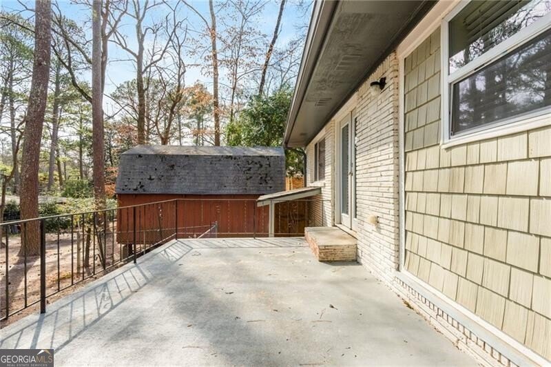 2542 Warwick Circle Atlanta - 9