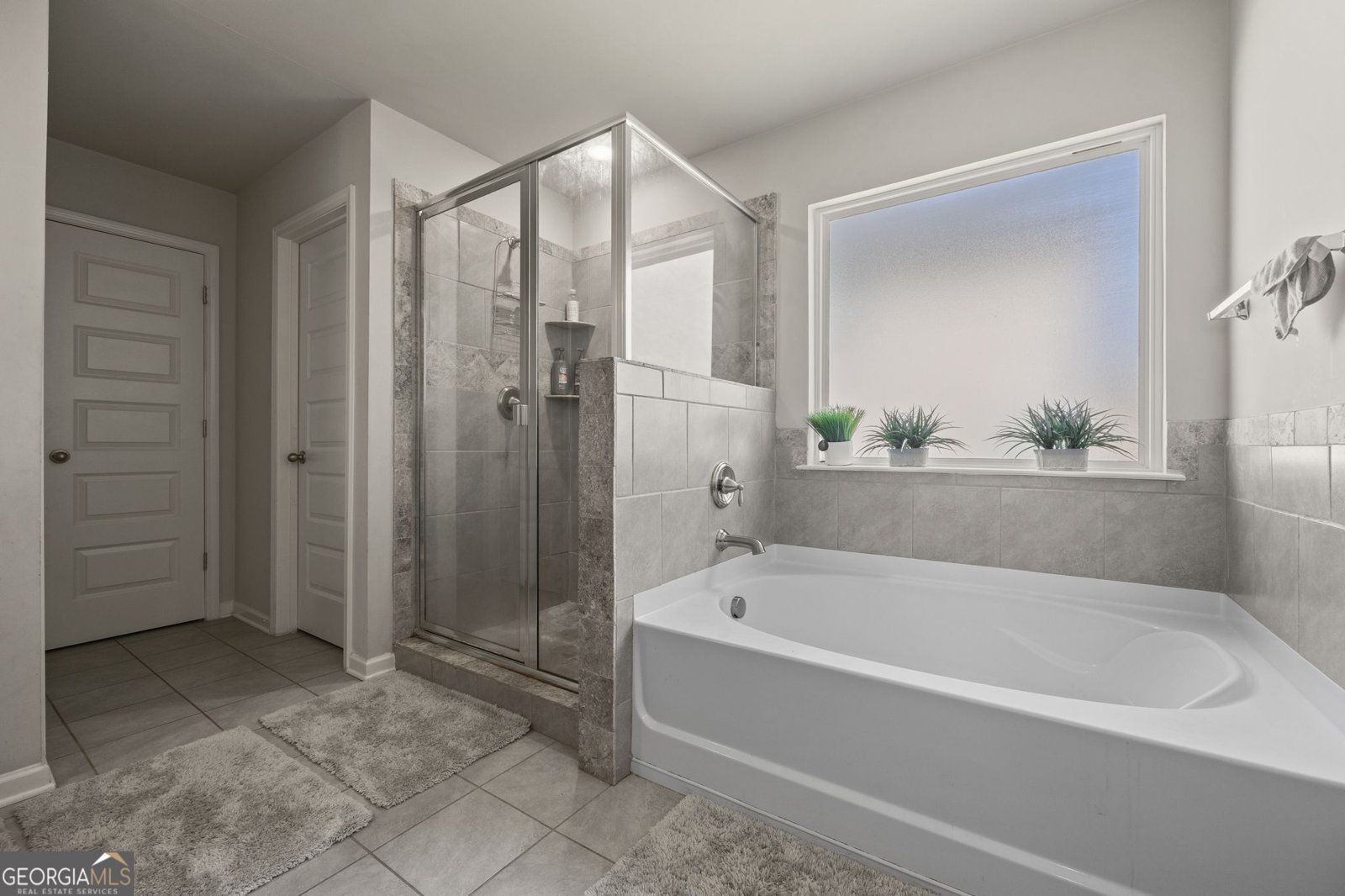 1617 Matt Springs Drive Lawrenceville - 24
