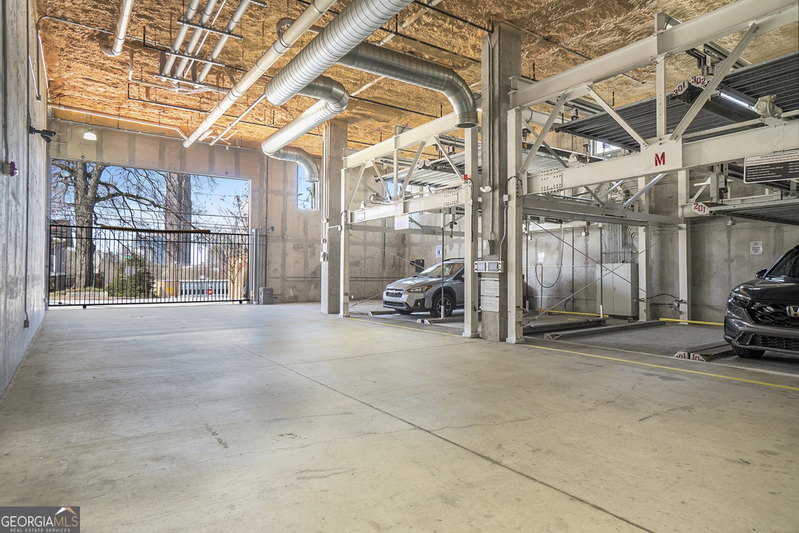 525 Parkway Drive Atlanta - 15