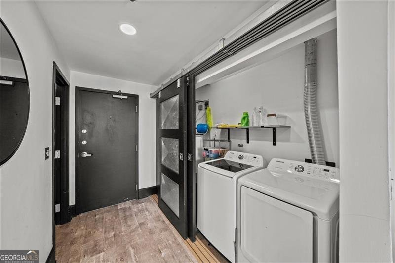 3235 Roswell Road Atlanta - 25