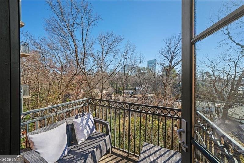 3235 Roswell Road Atlanta - 26