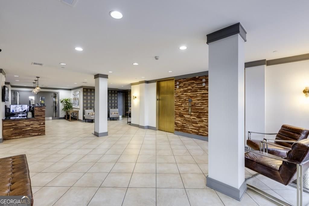 1101 Juniper Street Atlanta - 38
