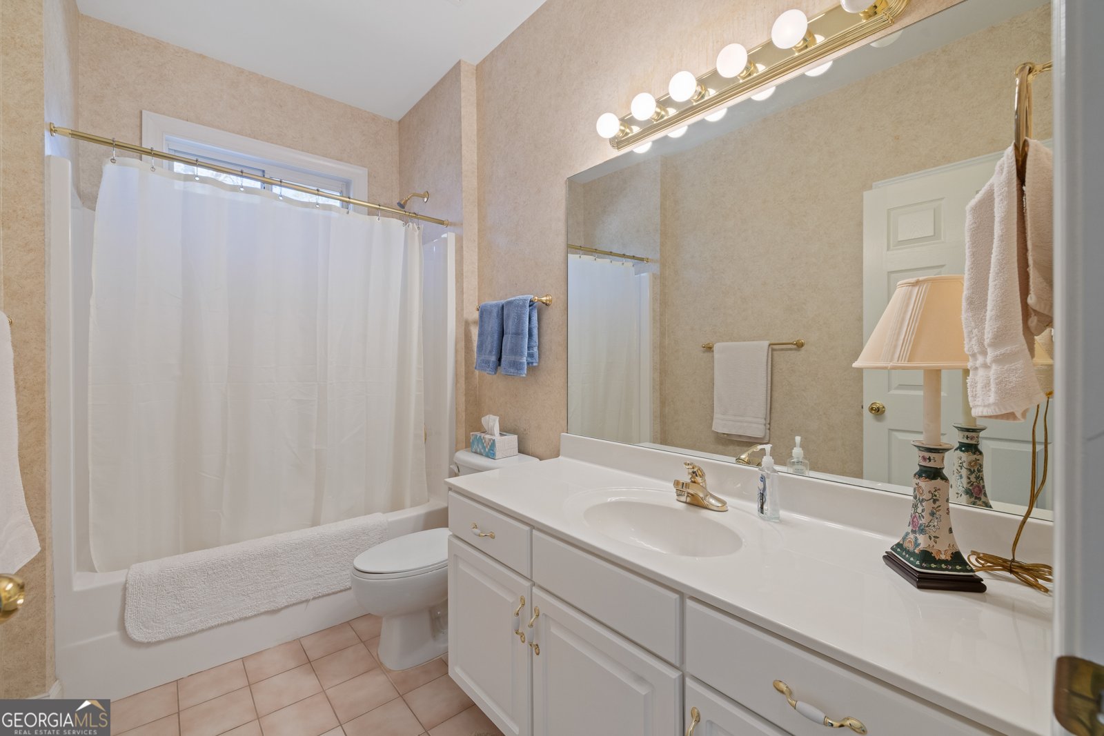 8424 Fairway Drive Covington - 28