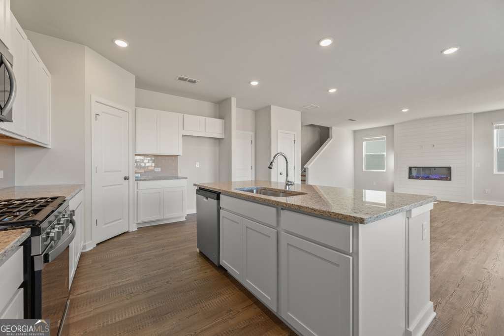650 Redhead Way Grayson - 9