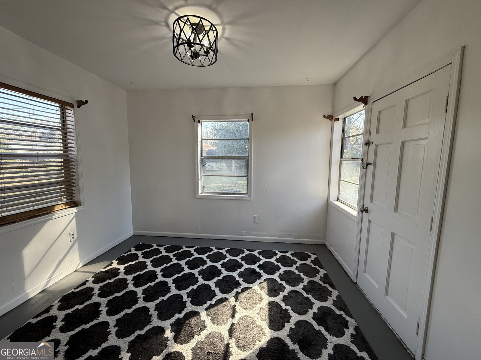 1437 Claremont Circle Savannah - 12