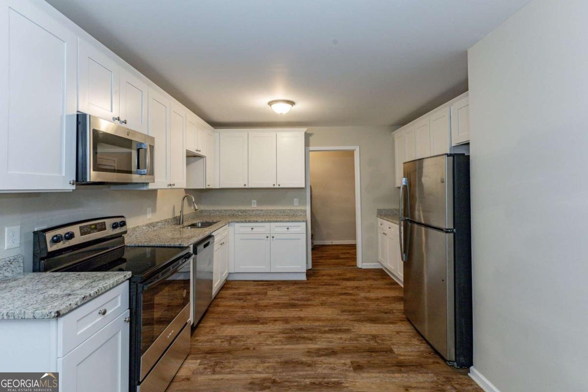2303 Pinewood Drive Decatur - 4