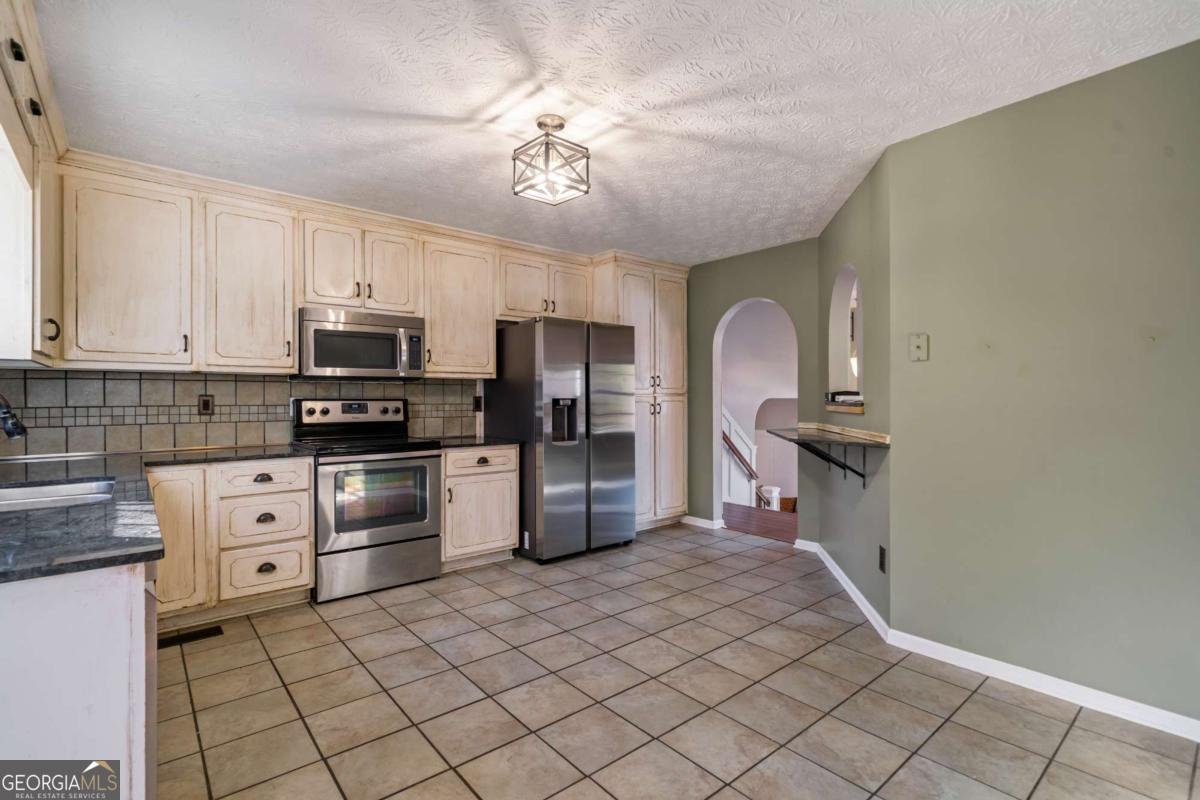 44 Cass Station Drive Cartersville - 18