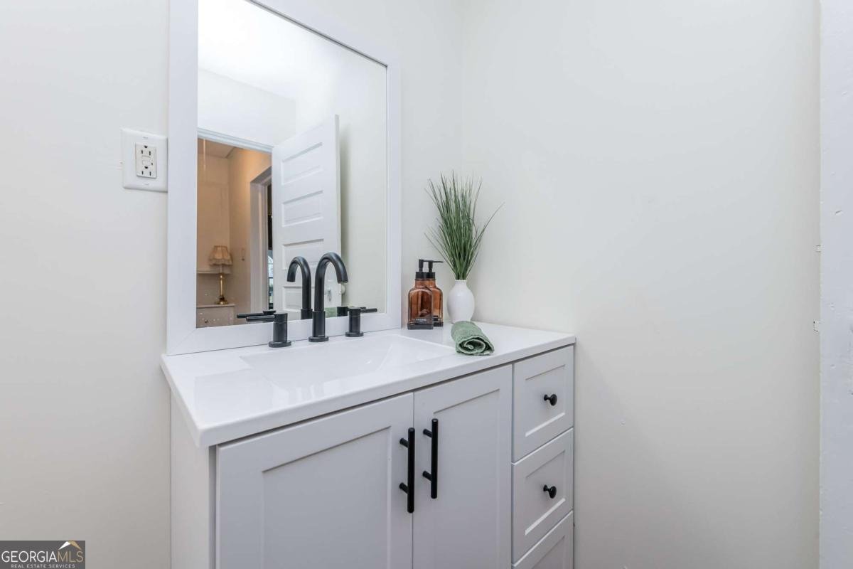 318 Persons Street Fort Valley - 23