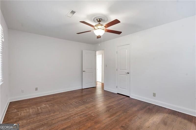 2288 Street Deville Atlanta - 17