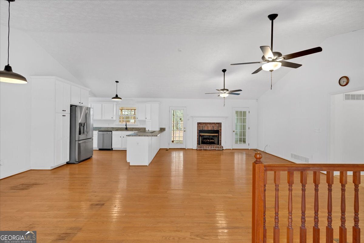 303 Fireside Trail Douglasville - 12