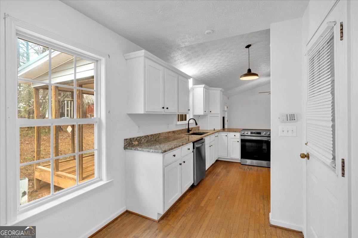 303 Fireside Trail Douglasville - 22