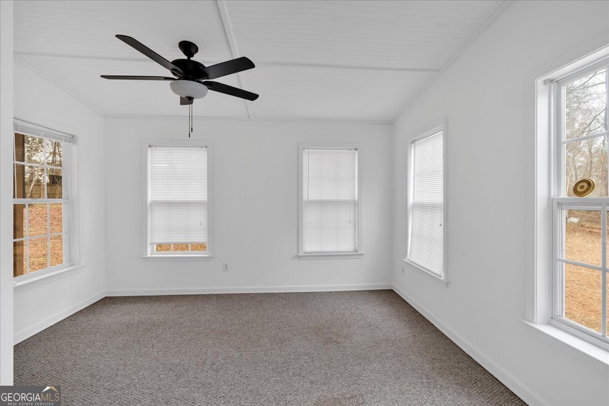 303 Fireside Trail Douglasville - 35
