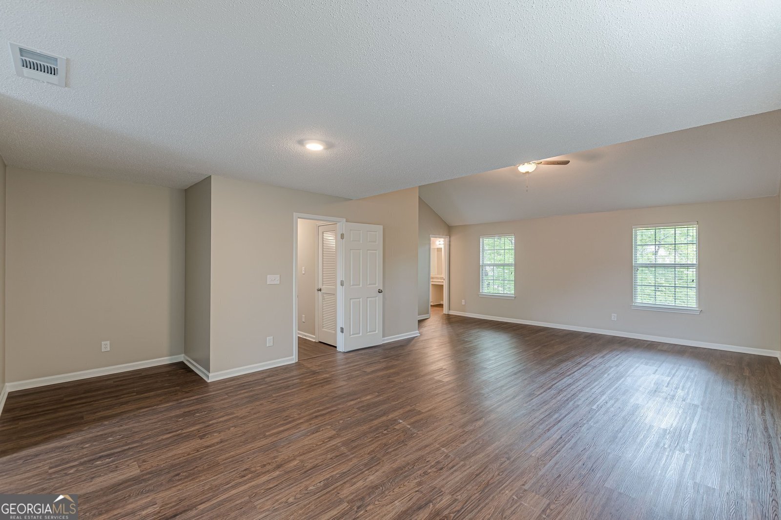 105 Kentwood Springs Drive Hampton - 51