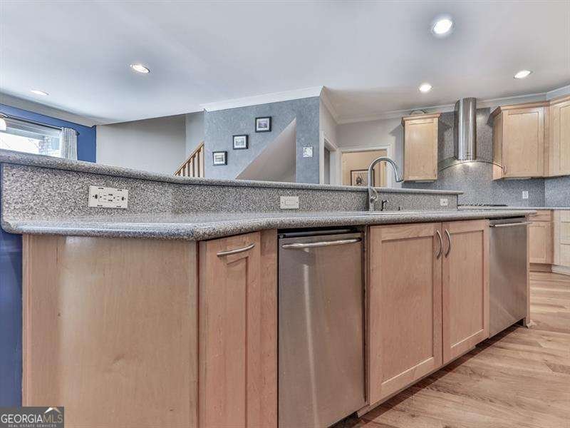 329 Lakebridge Crossing Canton - 12