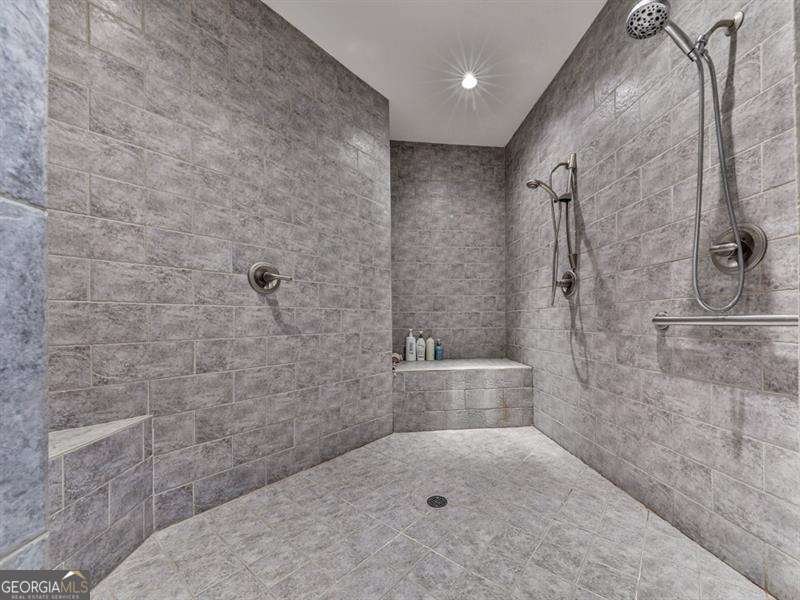 329 Lakebridge Crossing Canton - 24