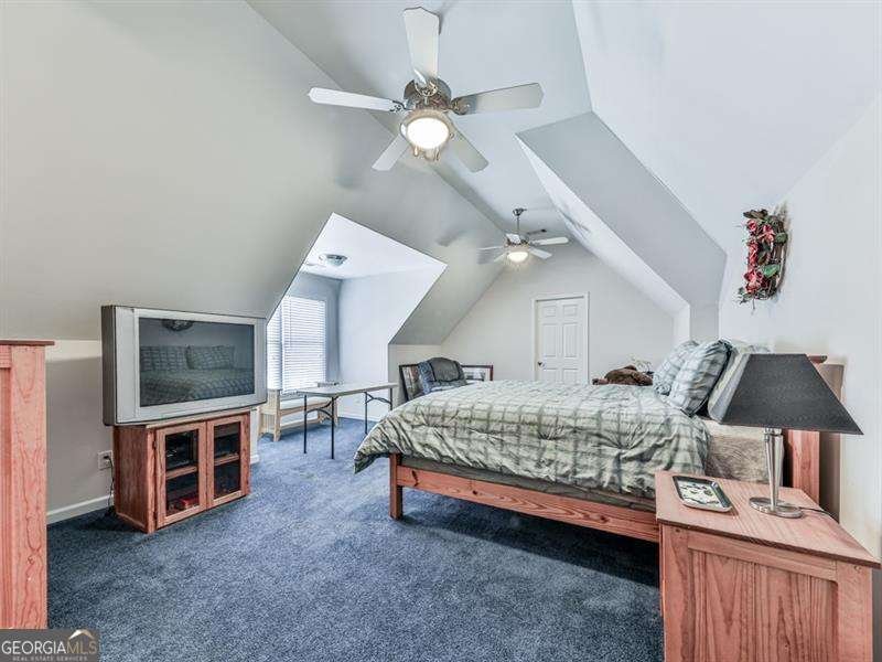329 Lakebridge Crossing Canton - 34