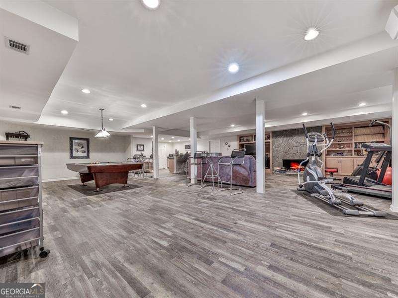 329 Lakebridge Crossing Canton - 36