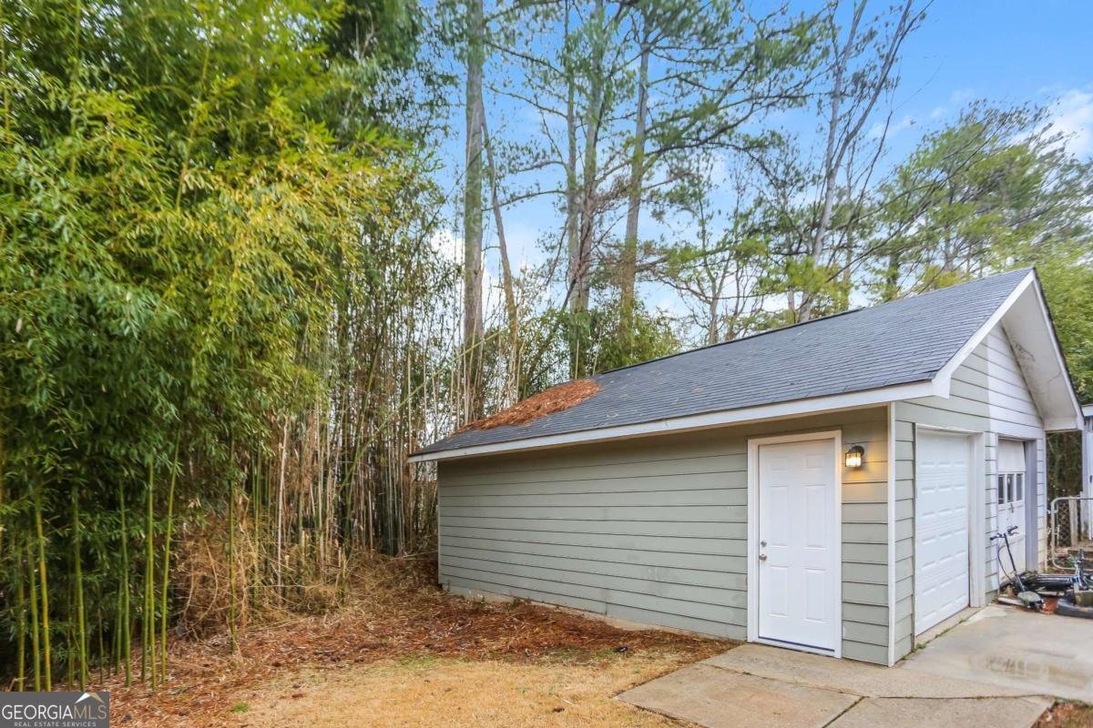 4893 Autumn Circle Stone Mountain - 13