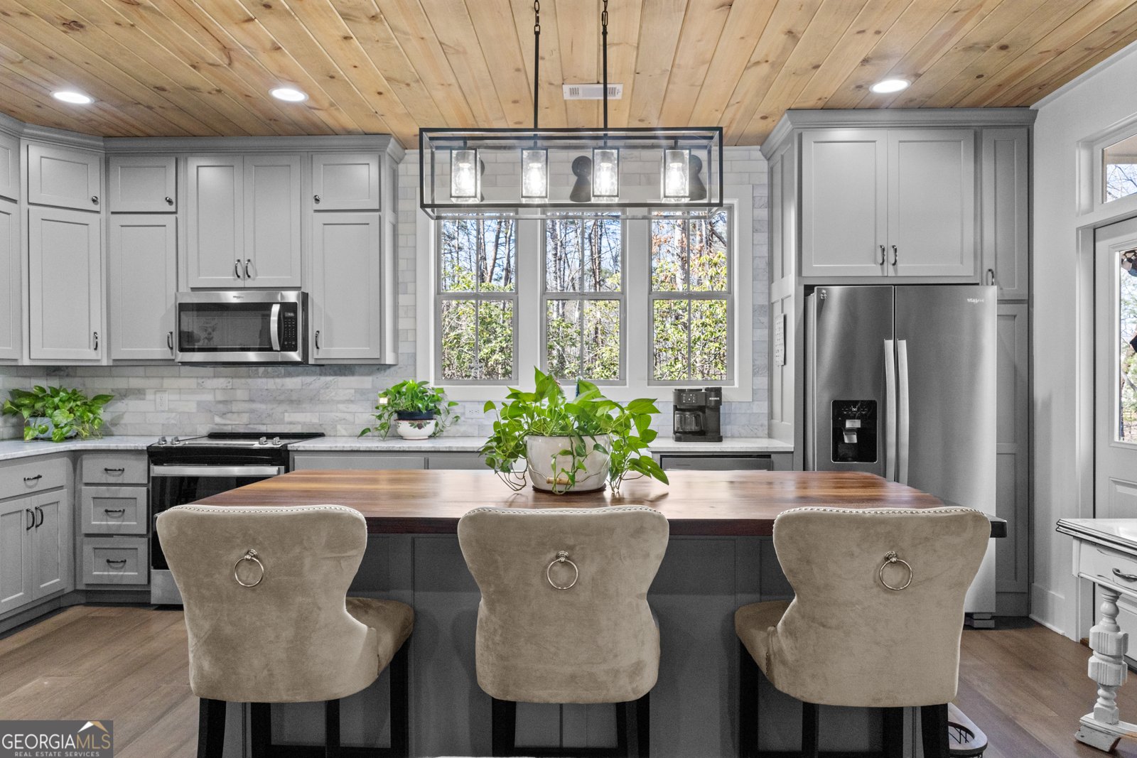 1360 Chambers Road Cleveland - 11