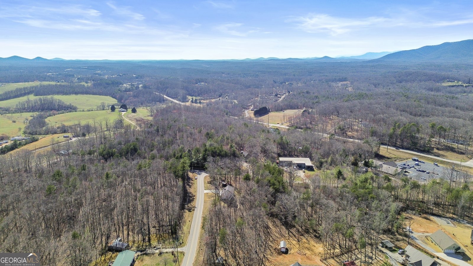 1360 Chambers Road Cleveland - 33