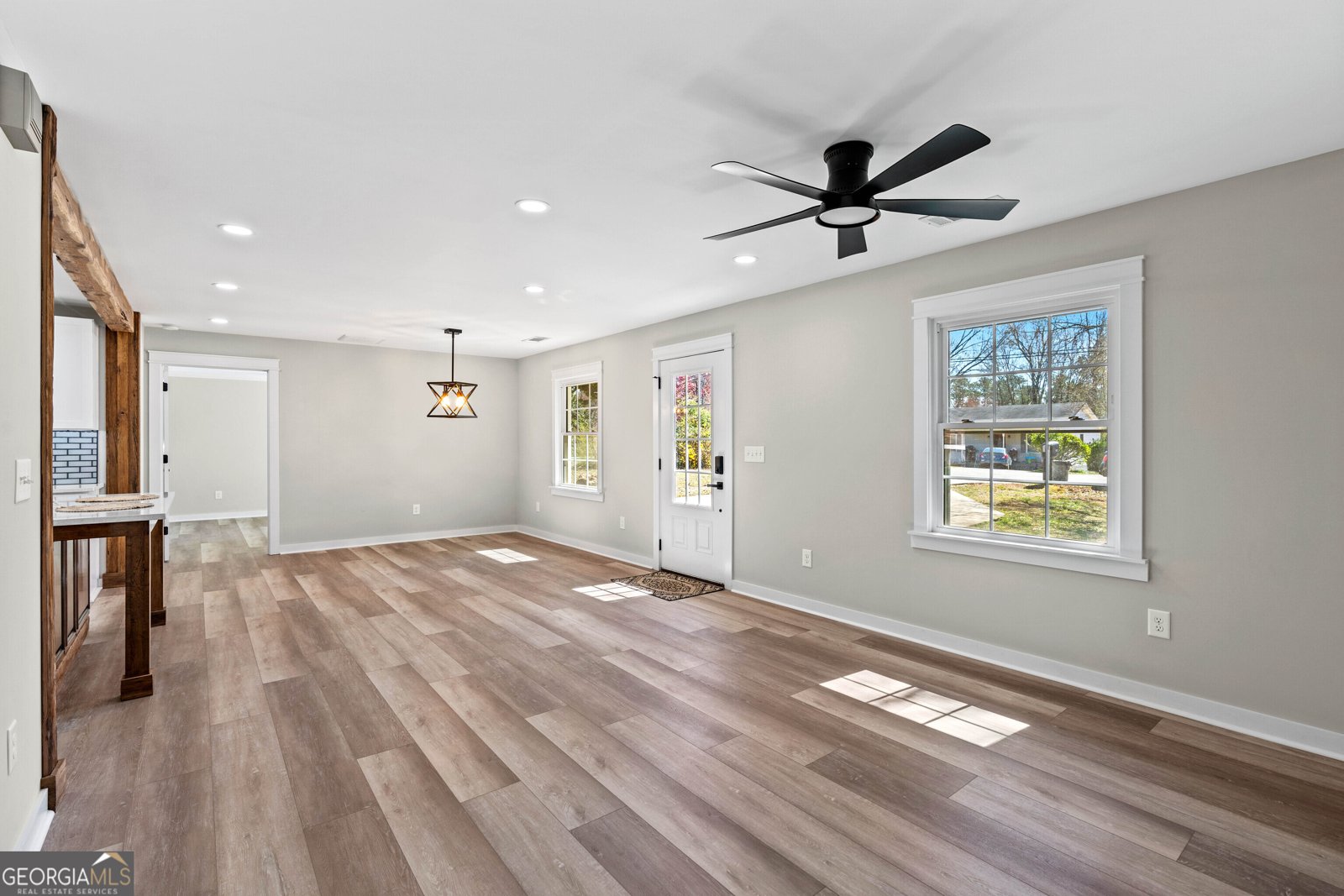 5032 Florence Street Oakwood - 9