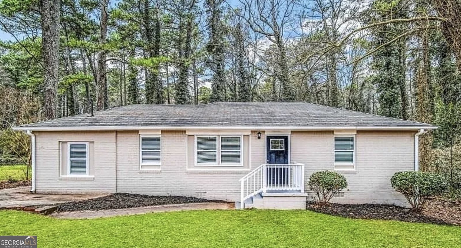 2194 Loring Court Decatur - 1