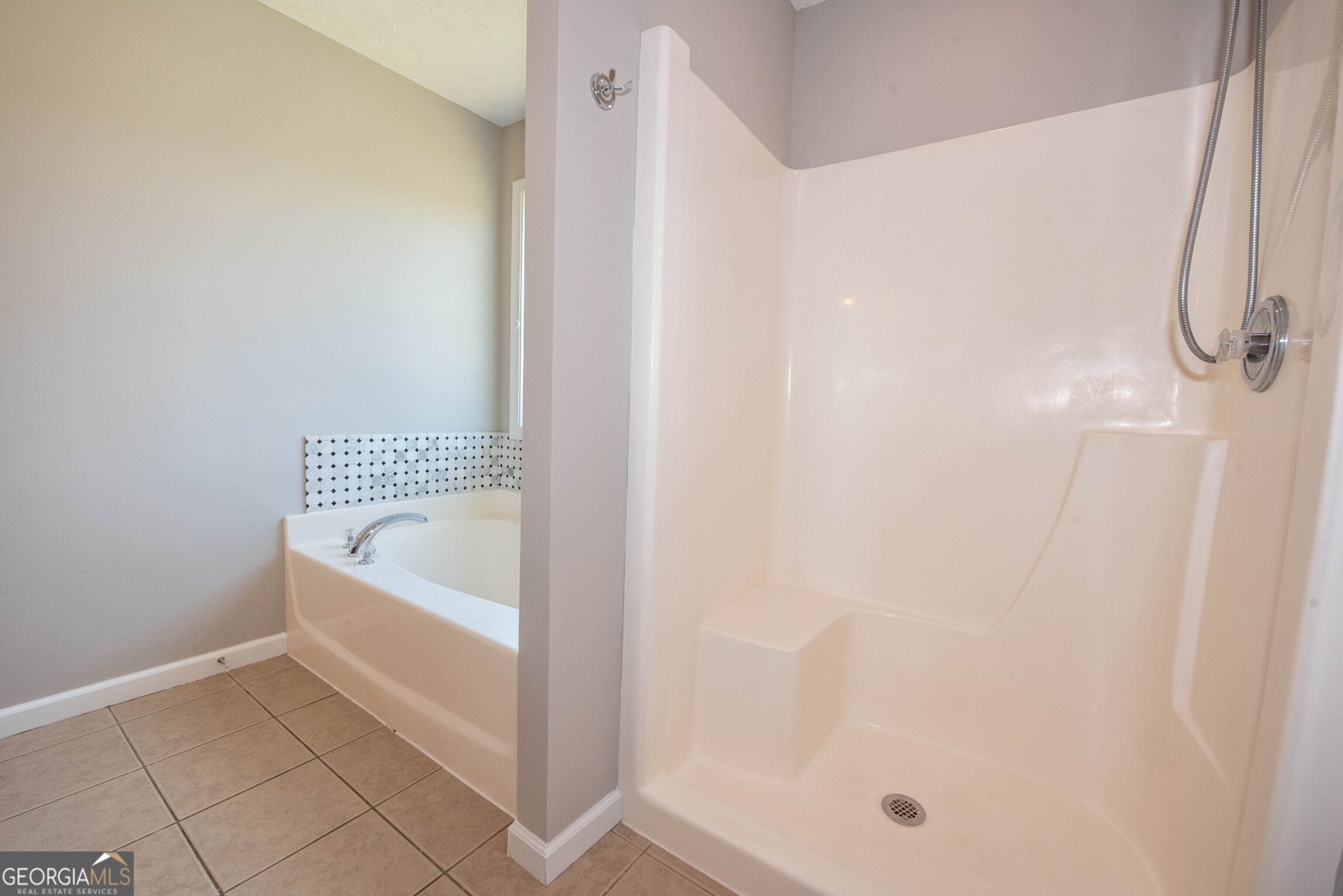 5120 Redcoat Lane McDonough - 55